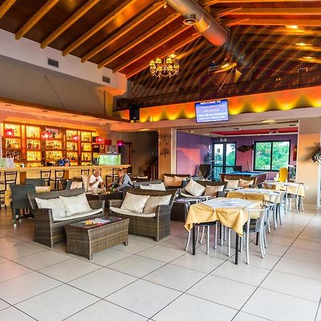 Costas Hotel Kalamákion Extérieur photo