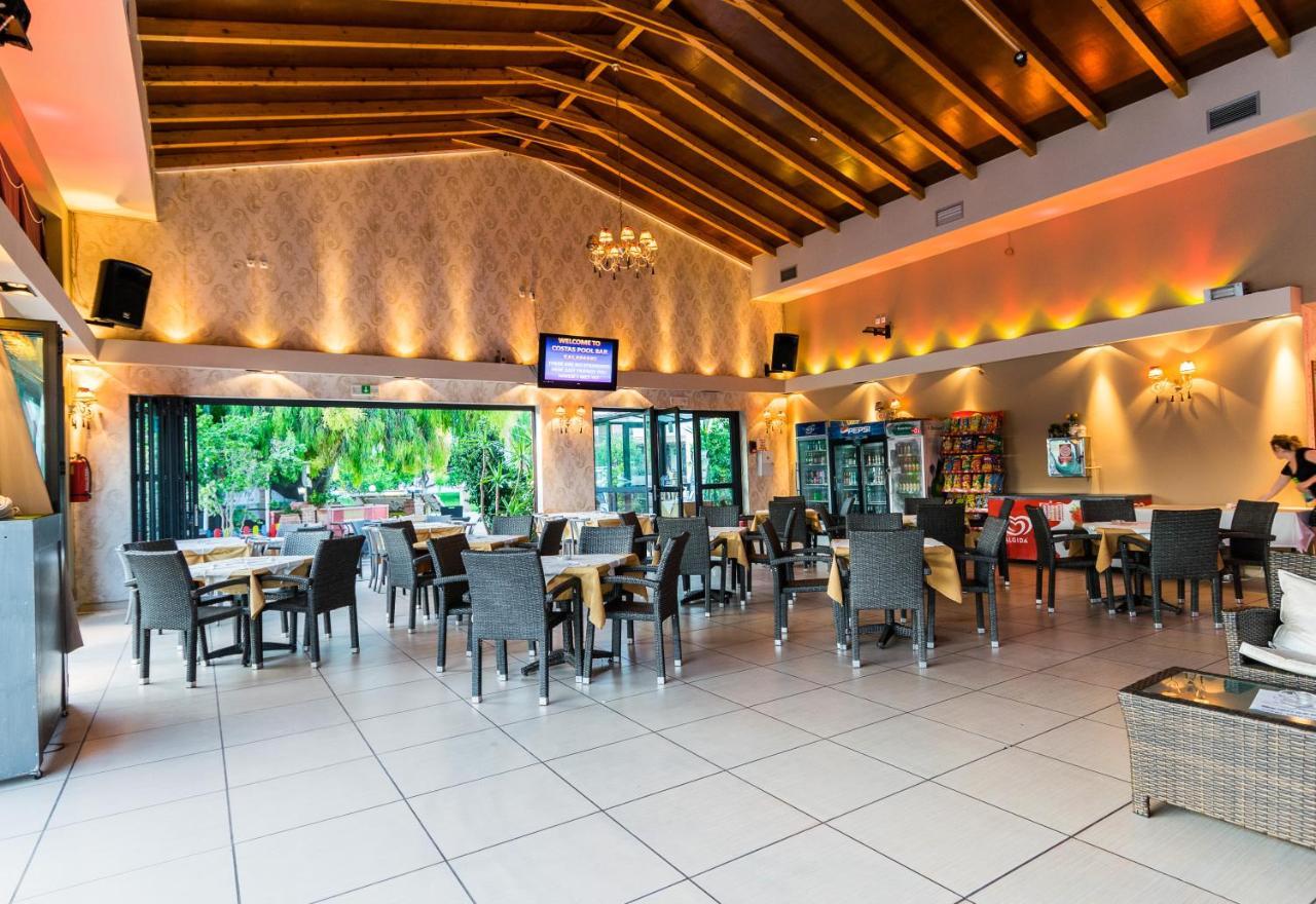 Costas Hotel Kalamákion Extérieur photo