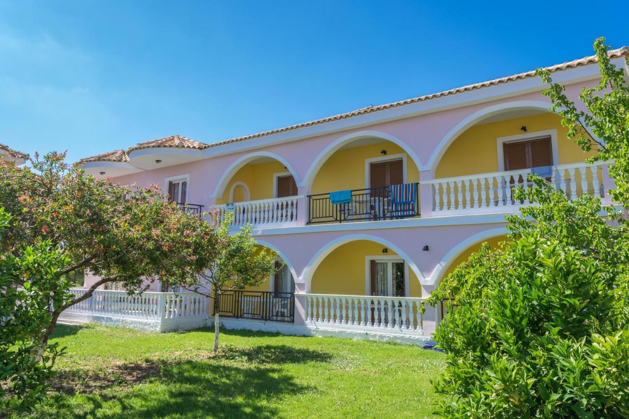 Costas Hotel Kalamákion Extérieur photo